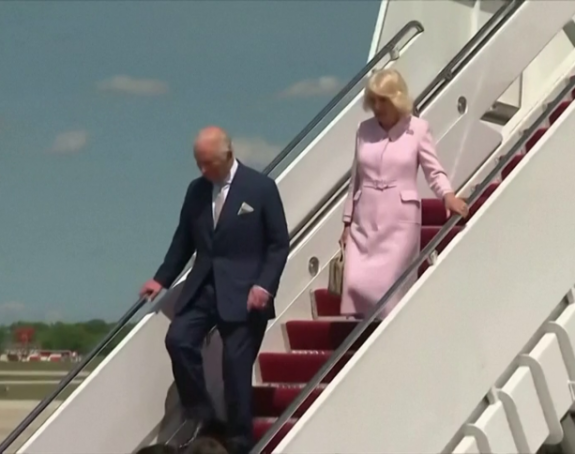 Kralj Čarls III stigao u Ameriku na sastanak sa Trampom