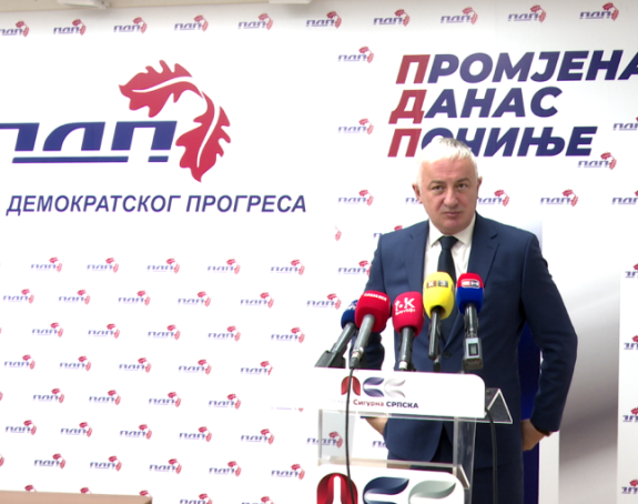 Veličanje ustaških simbola zakonski sankcionisati