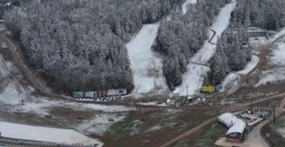 Pad temperature donio prvomajski snijeg na Bjelašnicu