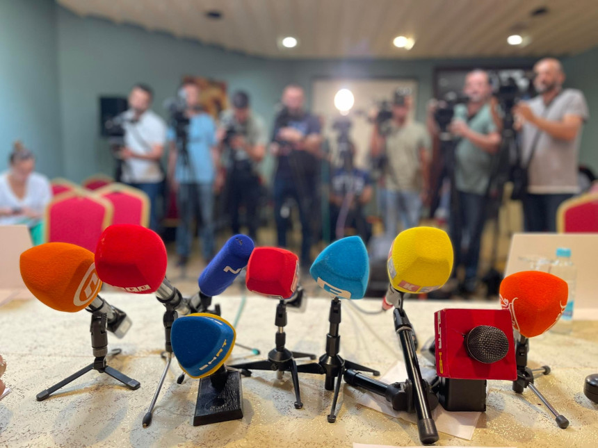 Alarm za medije: Novinari pod sve većim pritiscima