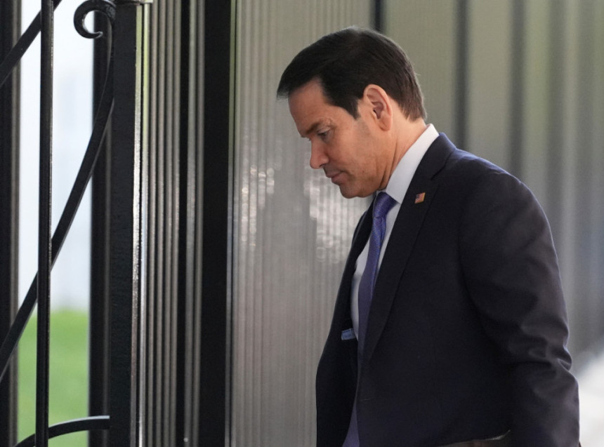 Nakon Trampovih kritika, Rubio u Vatikanu i Italiji