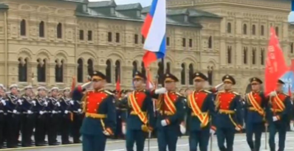 Održana svečana vojna parada na Crvenom trgu u Moskvi
