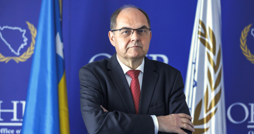 Zvanično: Šmit odlazi - OHR ostaje, nema još zatvaranja