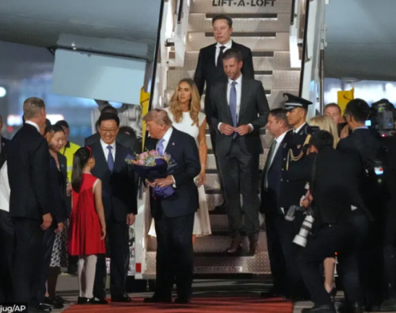 Doček Trampa u Pekingu: Si Đinping ga nije čekao