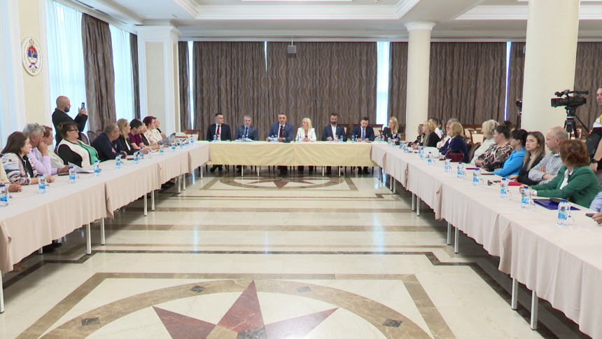 Закон о социјалној заштити ипак иде у редовну процедуру