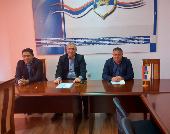 SDS Prijedor: Vlast uzima milionski predizborni kredit