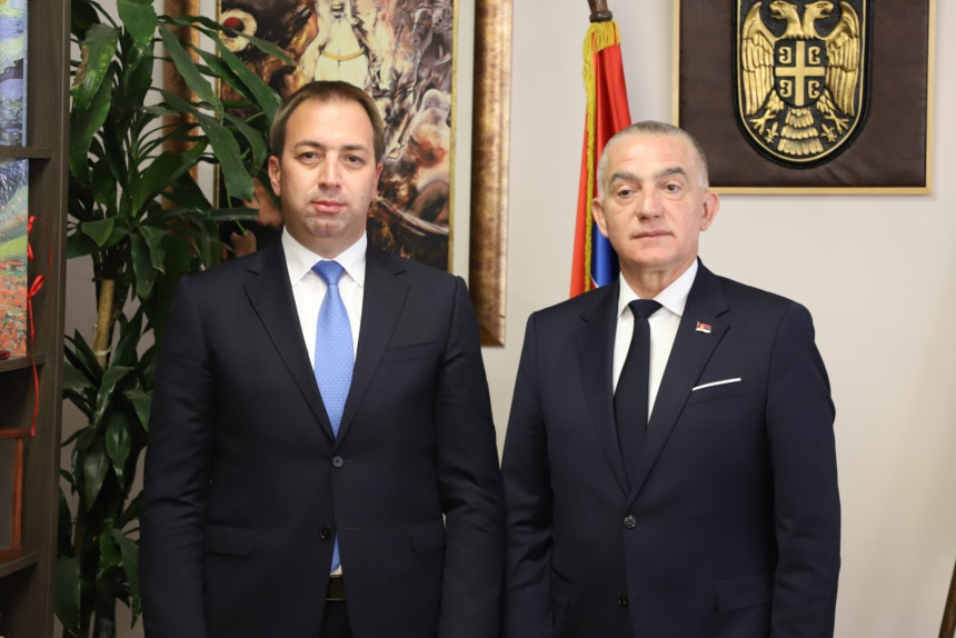 У Београду хитан састанак министара Српске и Србије