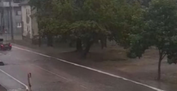 Za sutra upaljen alarm za obilne padavine u Srpskoj