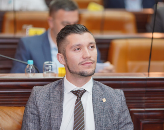 Obećanjima SNSD-a ako vjerujete, na kraju vi plaćate račun