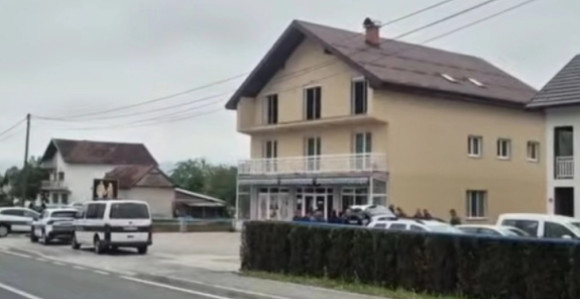 Uhapšen muškarac koji je ubio taštu i ranio suprugu