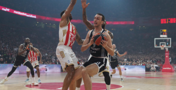 Partizan se kockao, ali nakon drame pobijedio Zvezdu