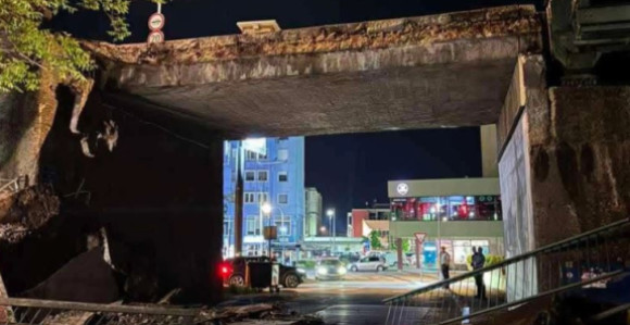 Obrušio se most na prelazu Gradiška, saobraćaj blokiran