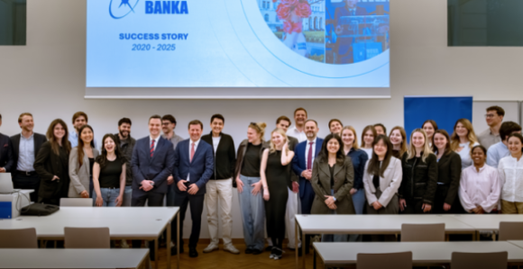 Gostujuće predavanje predsjednika Uprave Nove banke  studentima Lauder Business School u Beču