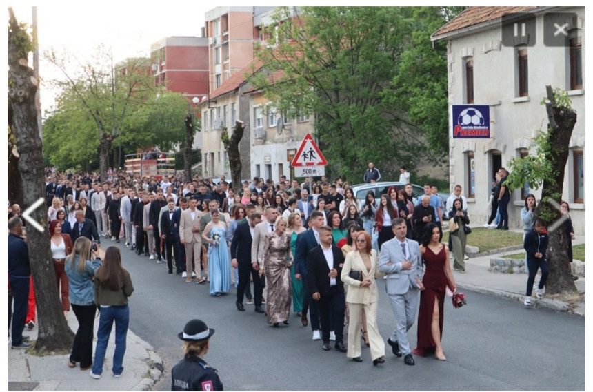 Младост и љепота свечано прошла улицама Гацка