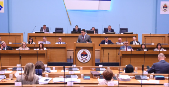 Deklaracija o zatvaranju OHR pred poslanicima (VIDEO)