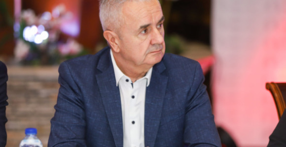 MUP RS da odgovori da li su službena vozila Vlade Srpske korišćena za šverc kokaina?!