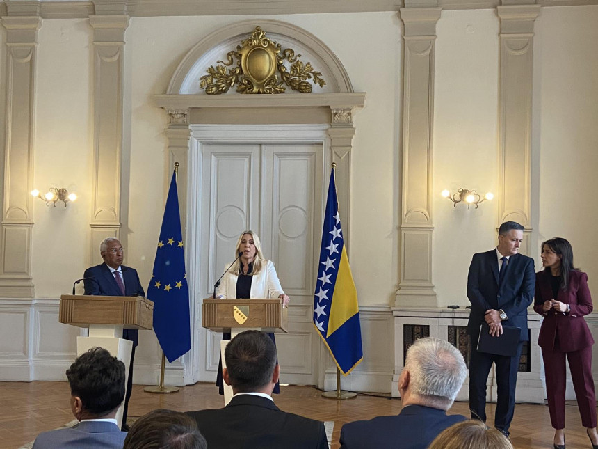 Окршај Бећировића и Цвијановићеве пред Антониом Коштом