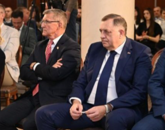 Dodikov glavni lobista ušao u sukob sa Trampom