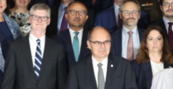 PIC: Nema dogovora oko naslednika Kristijana Šmita