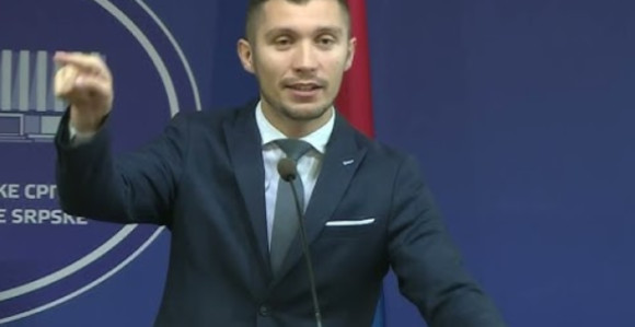 Hitno zakazati posebnu sjednicu o povećanju penzija!