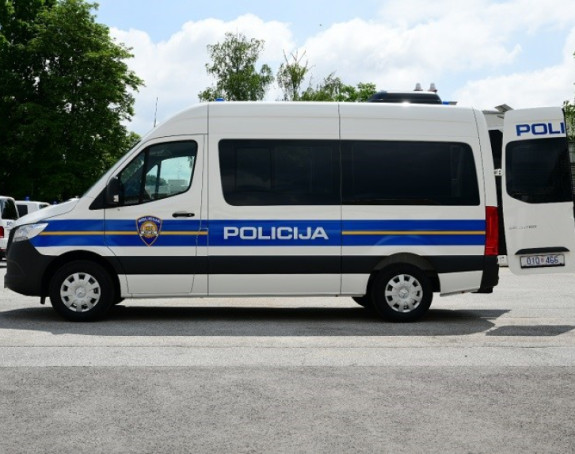 HR: Na autoputu A4 saobraćaj prekinut zbog curenja plina