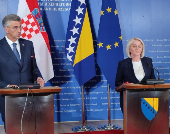 Plenković i Krišto potpisali ugovor o graničnim prelazima