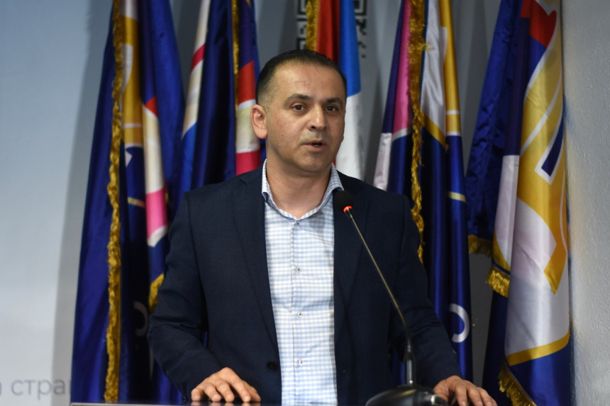 Не бранимо СДС од њега самога већ га стварајмо већим и снажнијим!