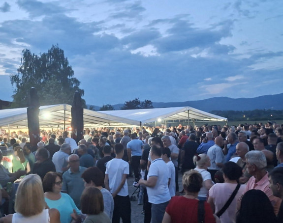 Đajić zadovoljan, okupio više hiljada Prijedorčana (VIDEO)