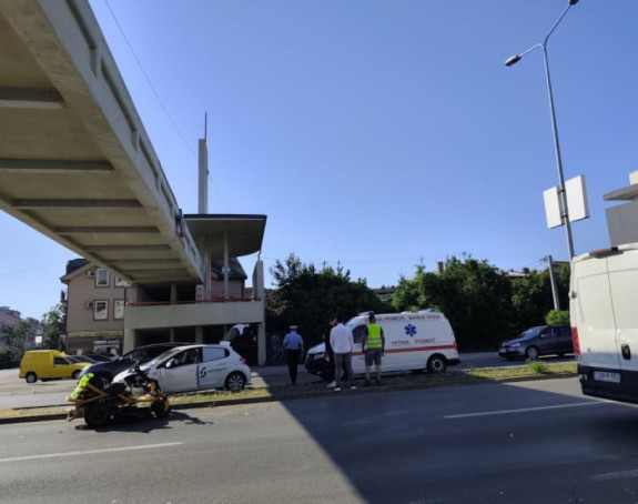 Sudar automobila i kosilice na tranzitu u Banjaluci
