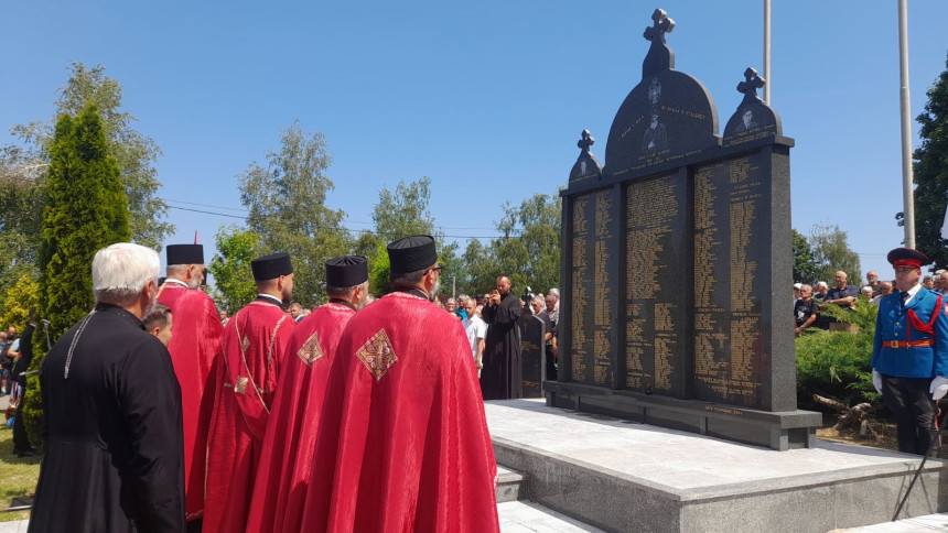 Додик злоупотријебио обиљежавање пробоја коридора, делеагција СДС-а са предсједником Бранком Бланушом напустила скуп када је он изашао за говорницу