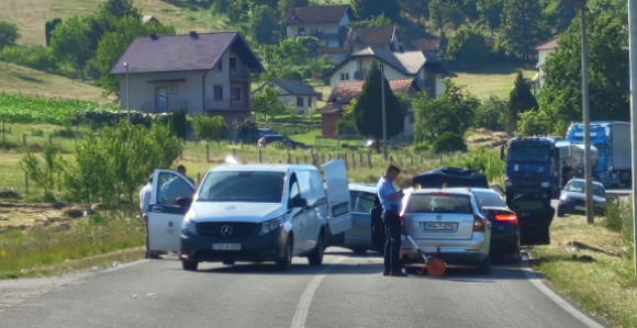 Троје Руса у болници након несреће код Бањалуке
