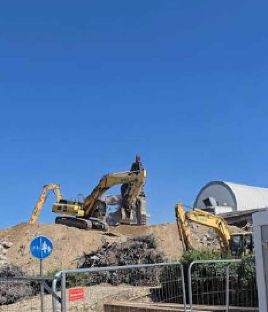 "Vjesnik" otišao u istoriju: Zagrebački neboder srušen