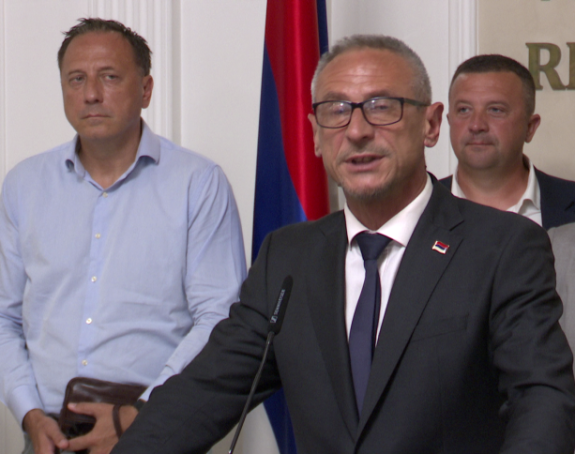 Velike promjene za zaposlene u javnim ustanovama Srpske