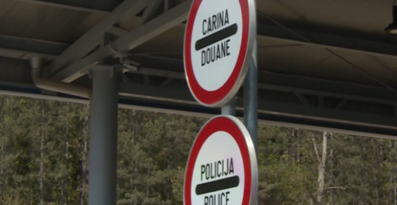 Gužve na granicama odnose milijardu maraka