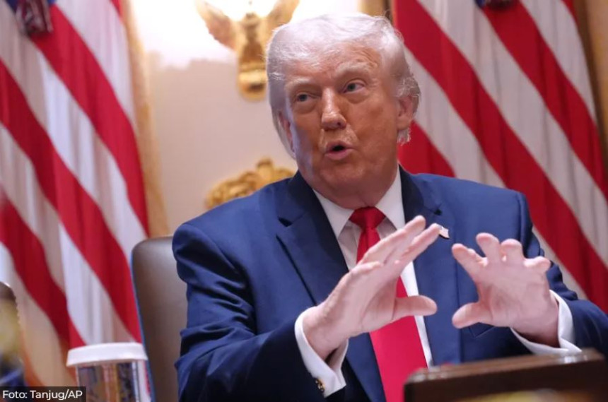 Американци изненађени колико је Трамп зарадио за двије године