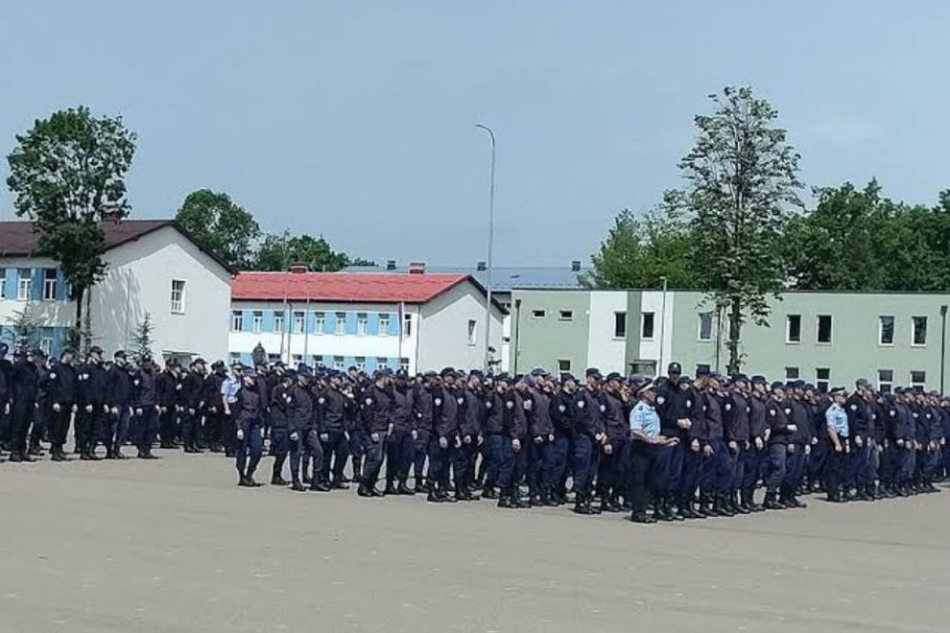 Buđ, nokti i miševi u kuhinji gdje se hrane kadeti MUP-a