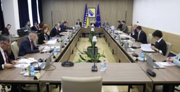 EU preusmjerava novac zemljama koje brže provode reforme