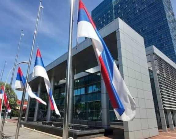 U Republici Srpskoj Dan žalosti, zastave na pola koplja