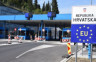 Stao u pogrešnu kolonu na granici, Hrvati ga odmah kaznili