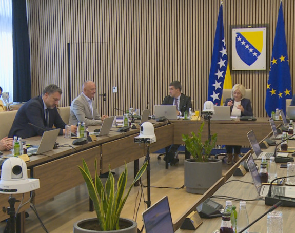 Još nije usvojen ni budžet za ovu godinu, projekti čekaju