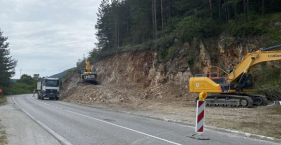 Predizborna obećanja vlasti na Romaniji - Dva kilometra puta gradiće tri godine?