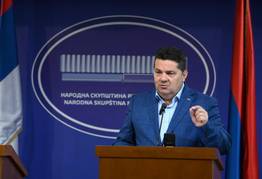 Stevandić uzvratio Igoru Crnadku i Vukanoviću