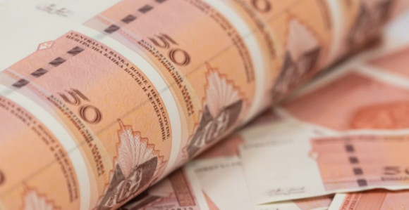Povećanje plata pred izbore je kratko gašenje požara
