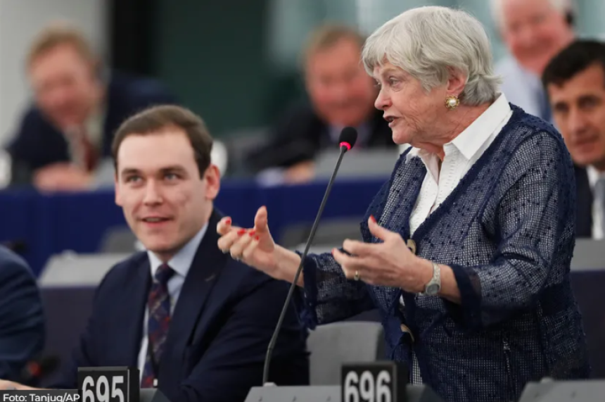 Bivša ministarka pronađena mrtva, pokrenuta istraga