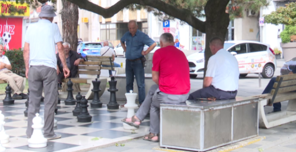 Život penzionera u Srpskoj: Kad se sve plati, ostaje mizerija