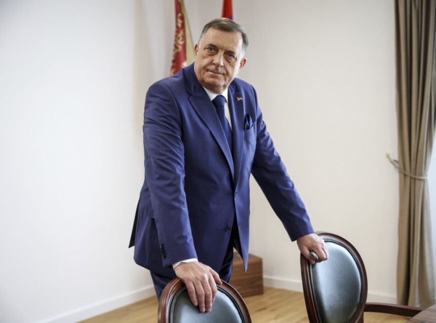 Додик подржао Будимира, крива му поново опозиција