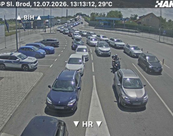 Gužve na granicama prema Hrvatskoj i Crnoj Gori