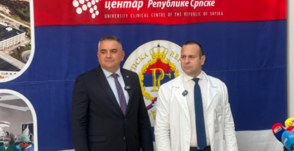 Minić na UKC: Vlada garantuje za kredit od 45 miliona KM