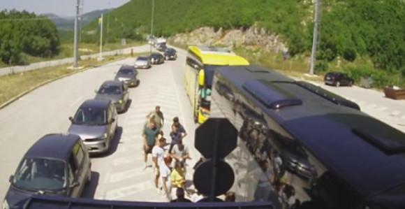 Zabilježena duža čekanja na pojedinim graničnim prelazima