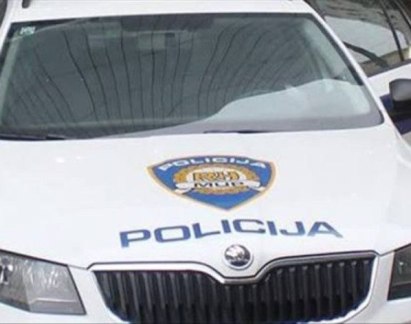 Pri ulasku u BiH kod državljanina SAD nađeno 50.000 $